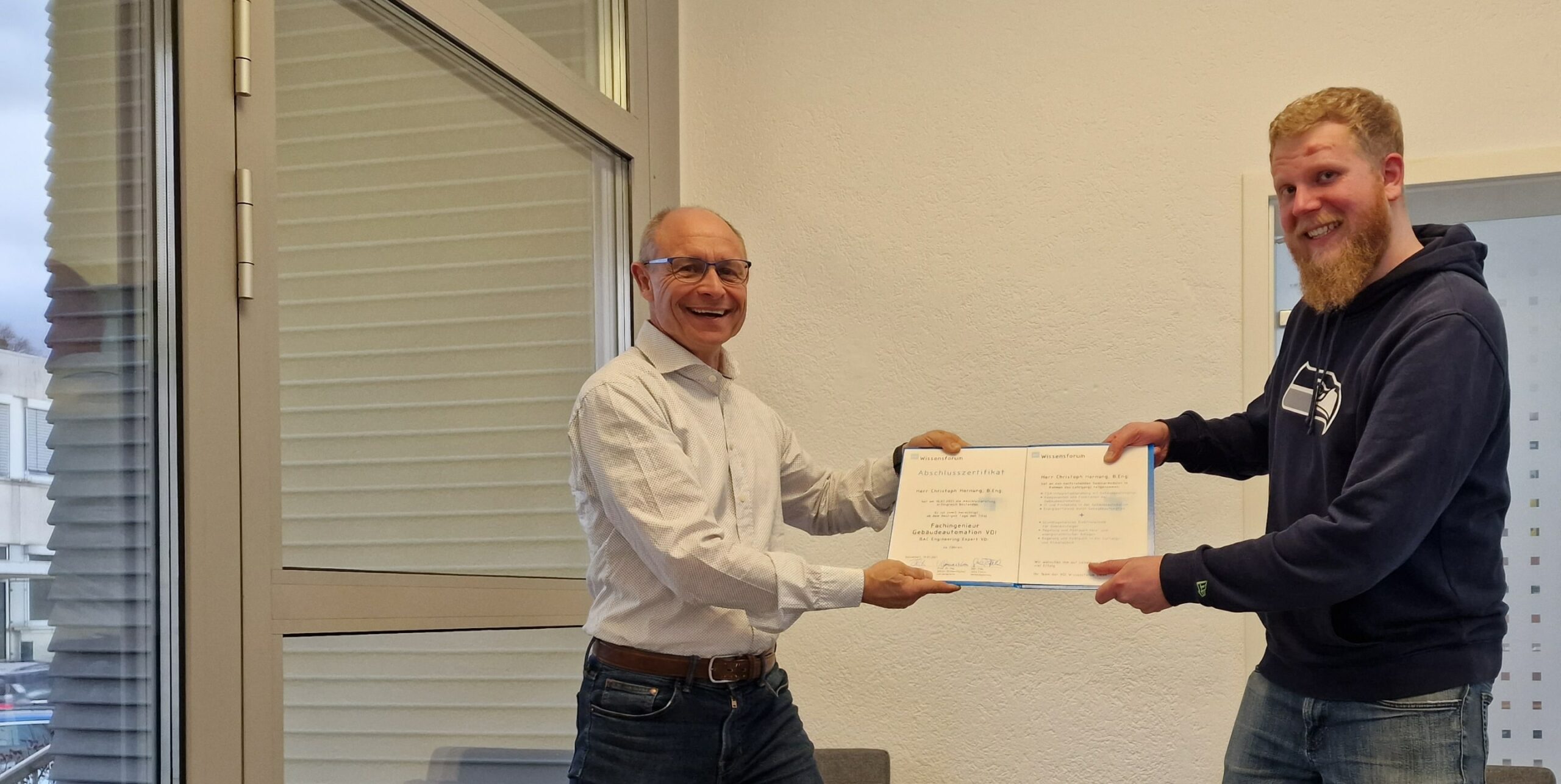 Zertifikat Übergabe