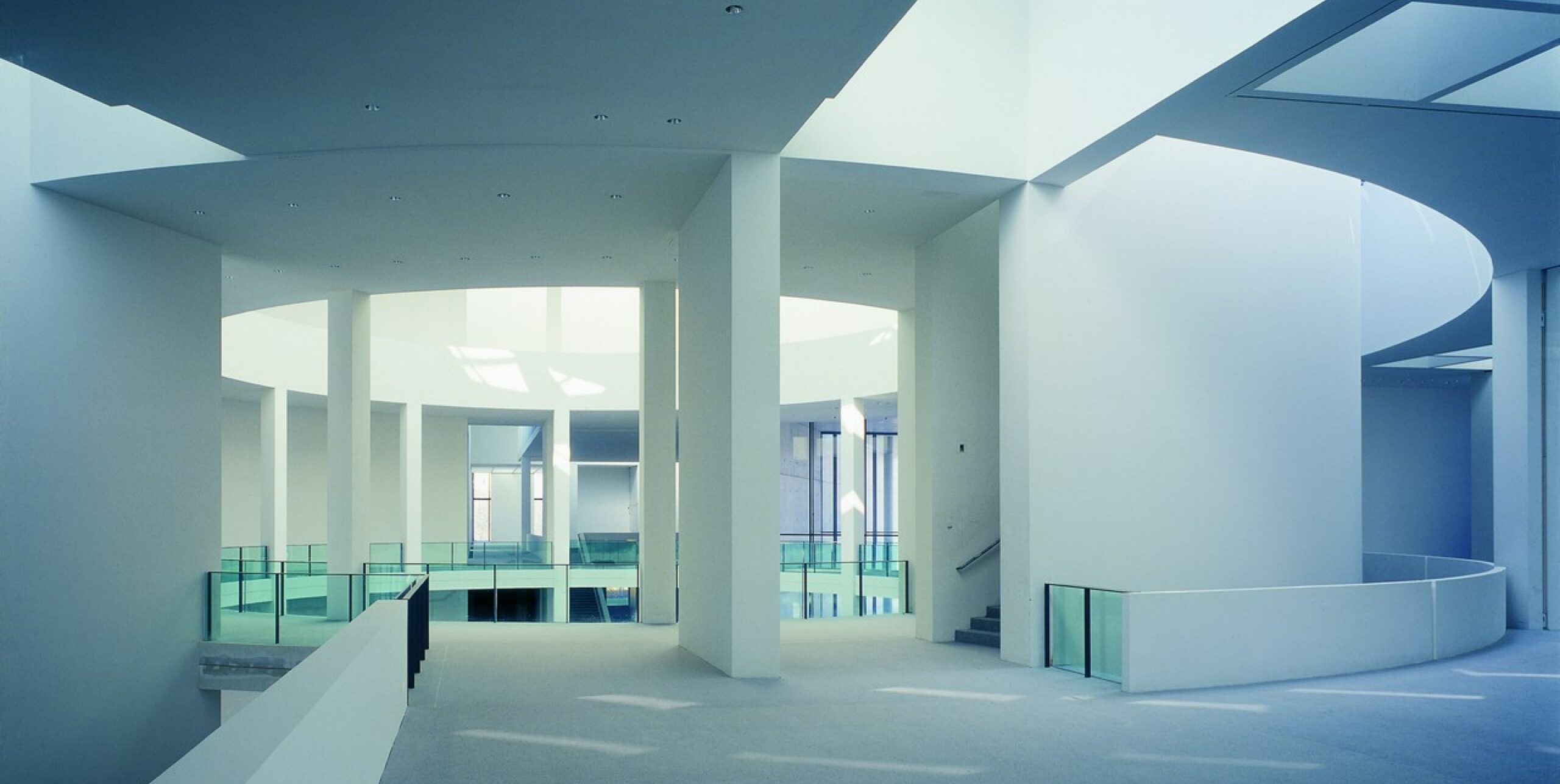 pinakothek-der-moderne-innenansicht-referenzprojekte-ottitisch-ingenieurbuero