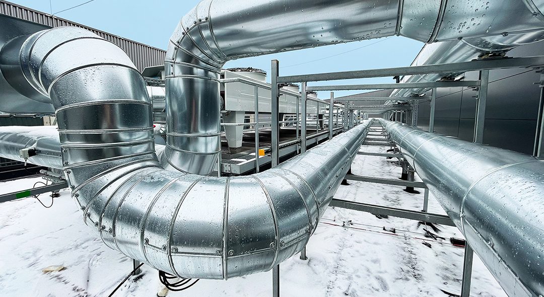 kaeltetechnikanlage-auf-dem-Dach